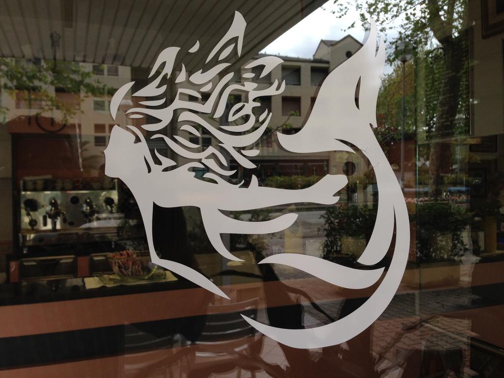 Hotel Ondina E Milazzo 切尔维亚 外观 照片